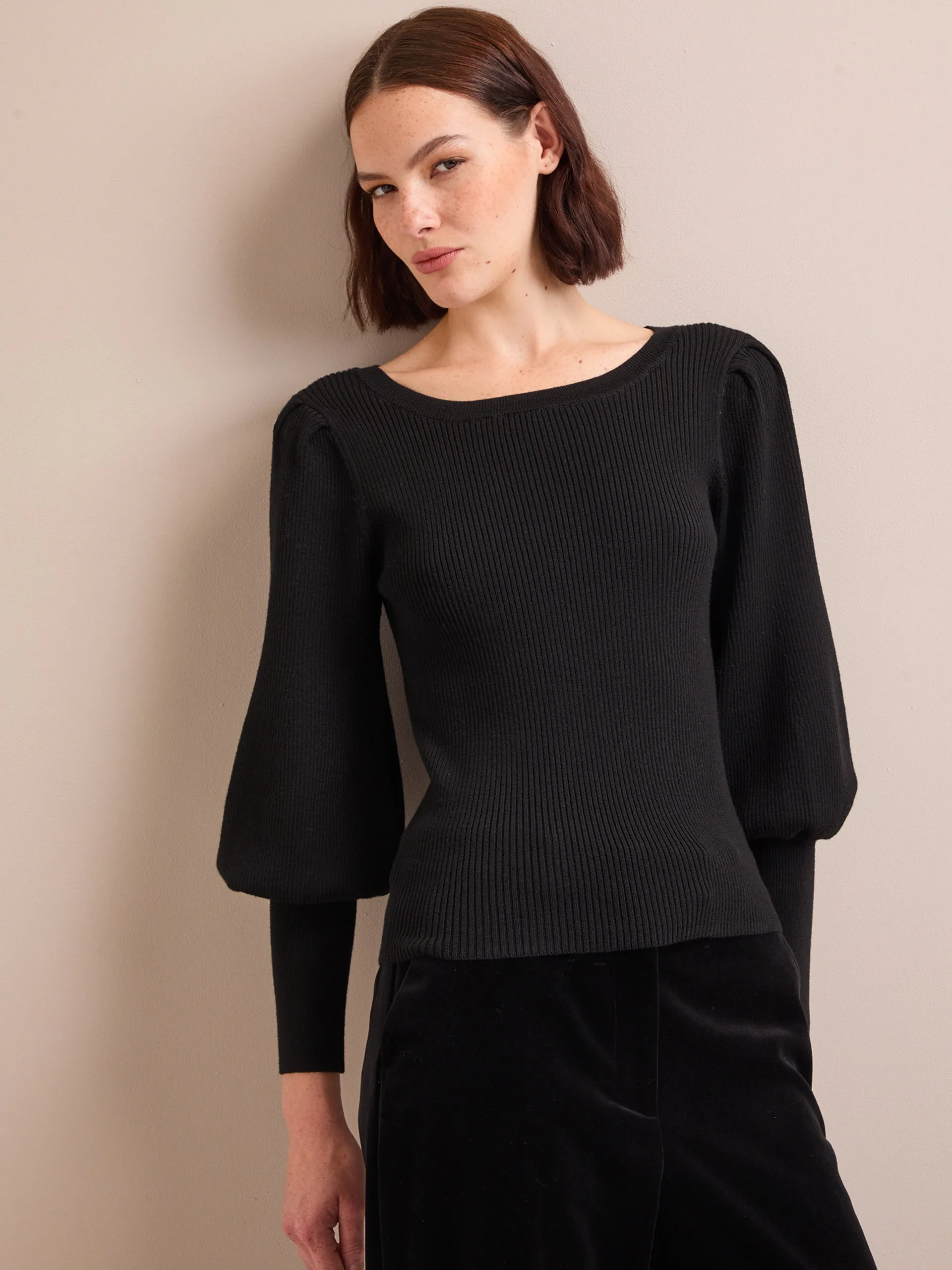 Black Eva wool boat neck jumper