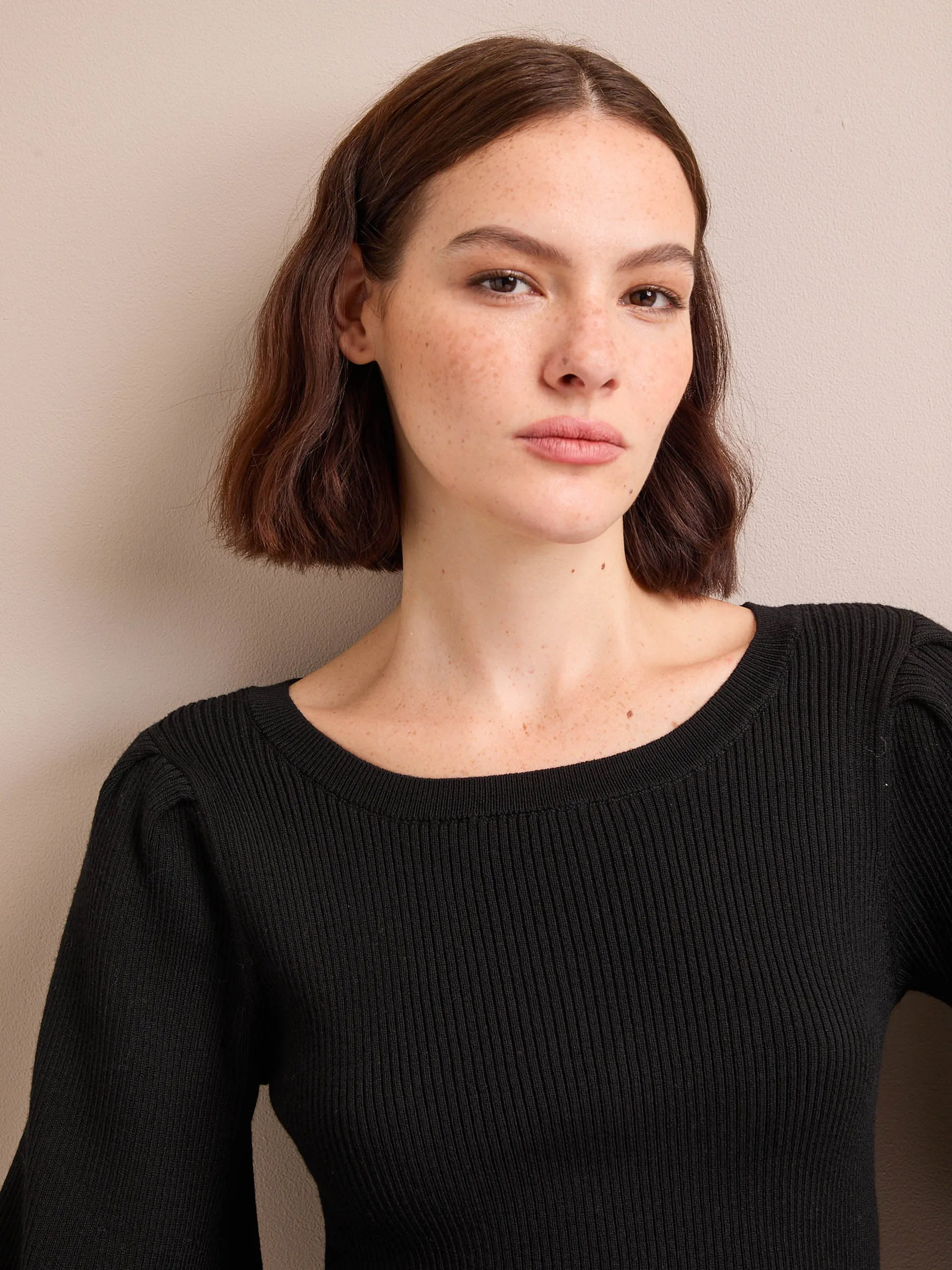 Black Eva wool boat neck jumper