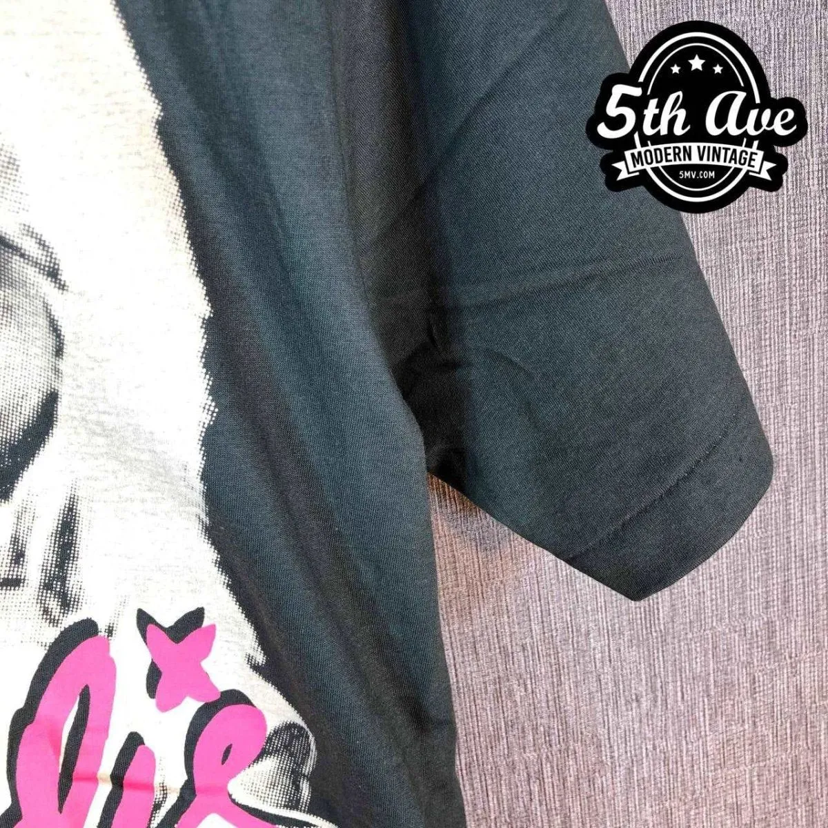 Blondie's Melodic Charisma: Signature Vibe Tee