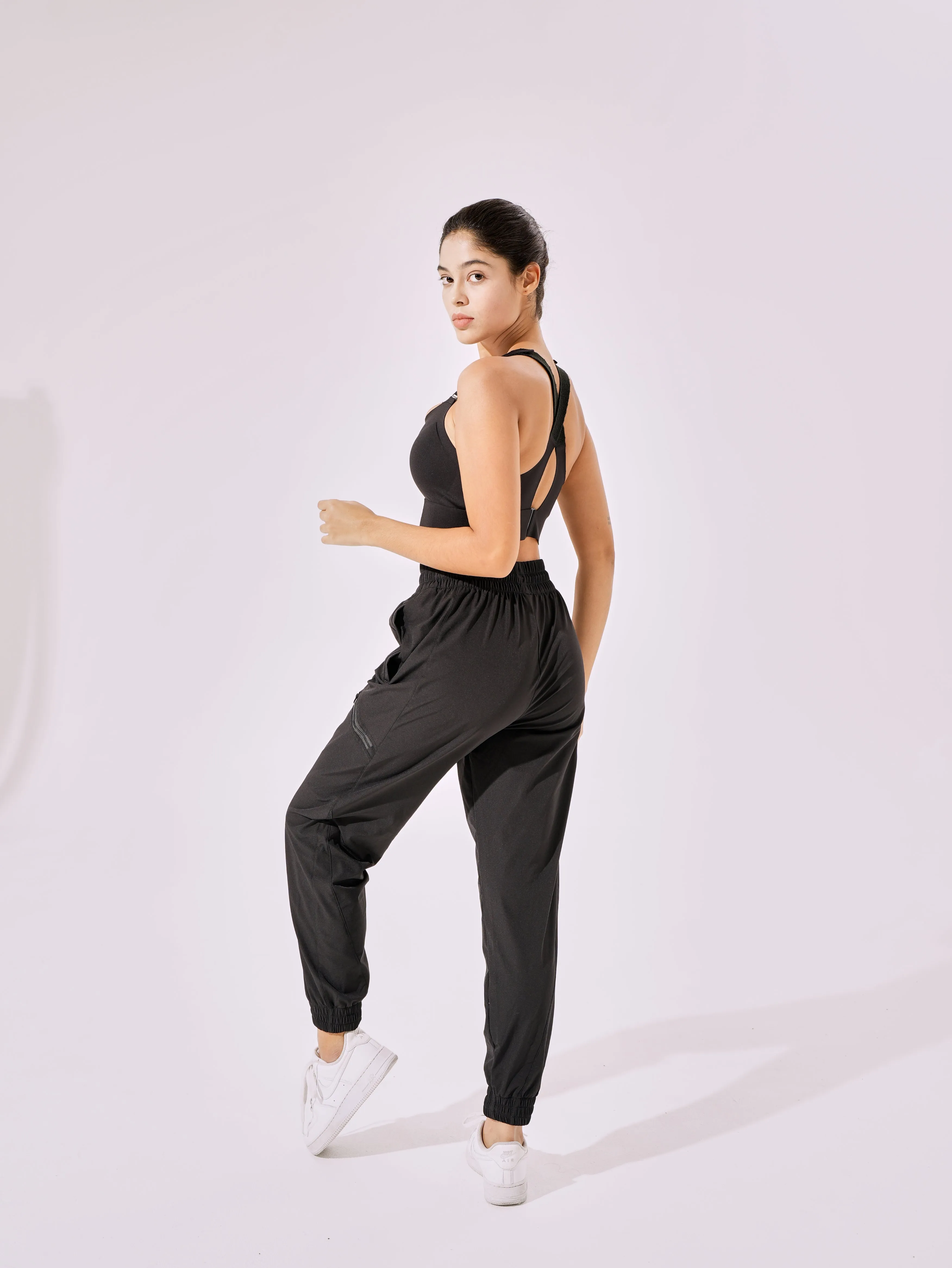 Cooling Anti-Bacterial Explore Joggers With 4 Pockets & Cuffs