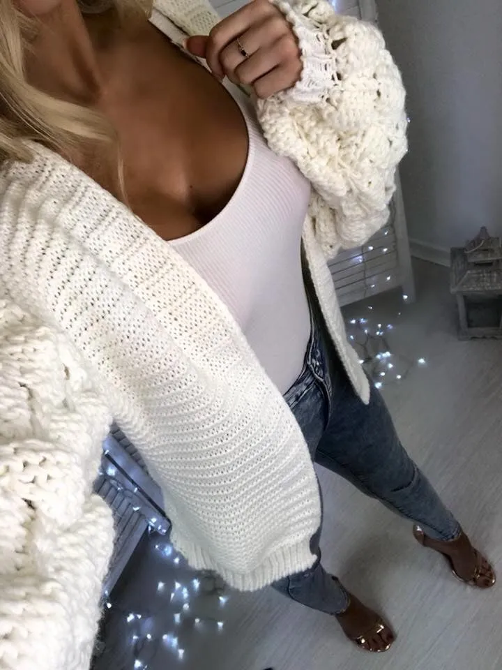 ‘Kallie’ Cream Chunky Knit Bubble-Sleeve Cardigan.