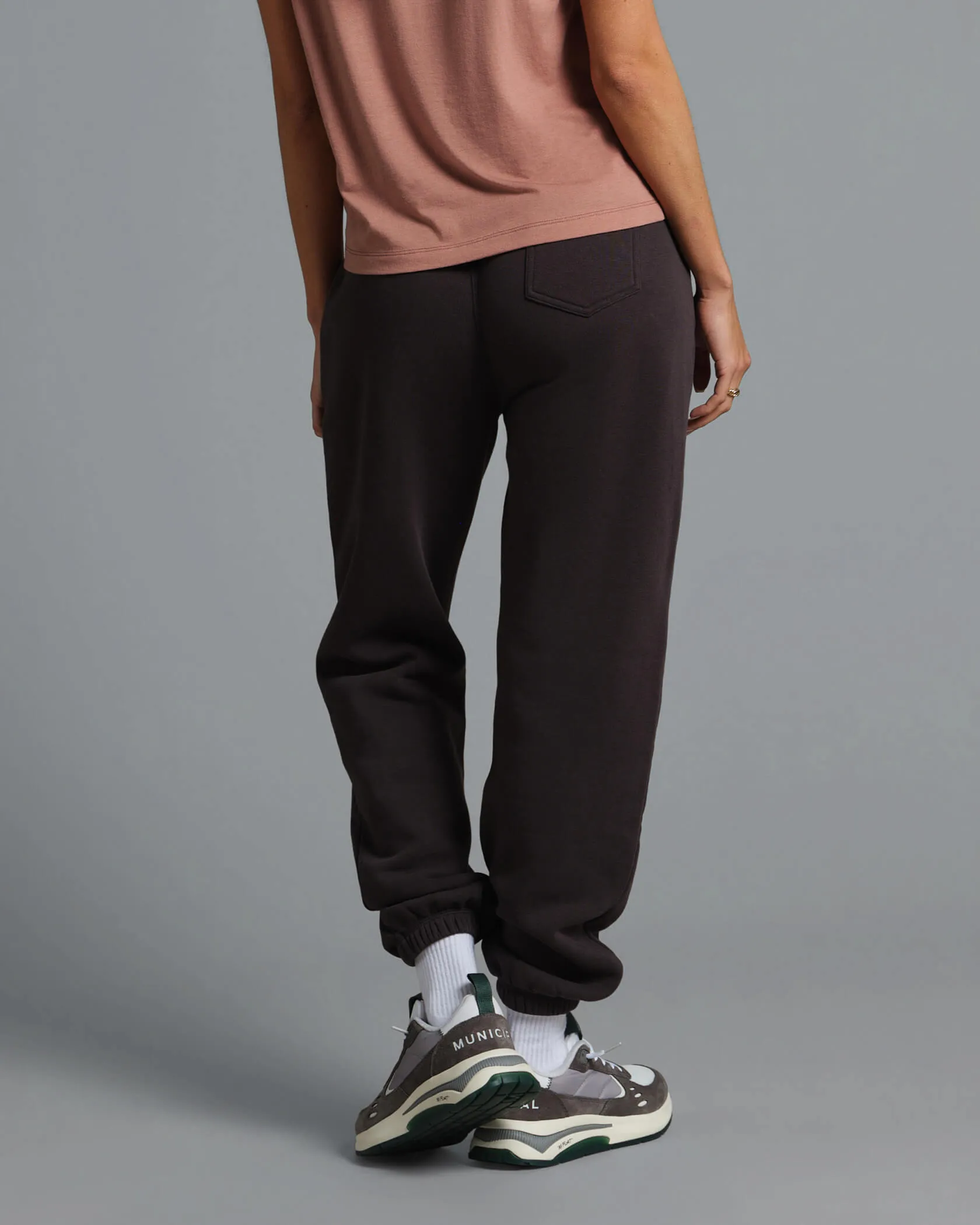 Municipal Women's Varsity Sweatpants - ASPHALT