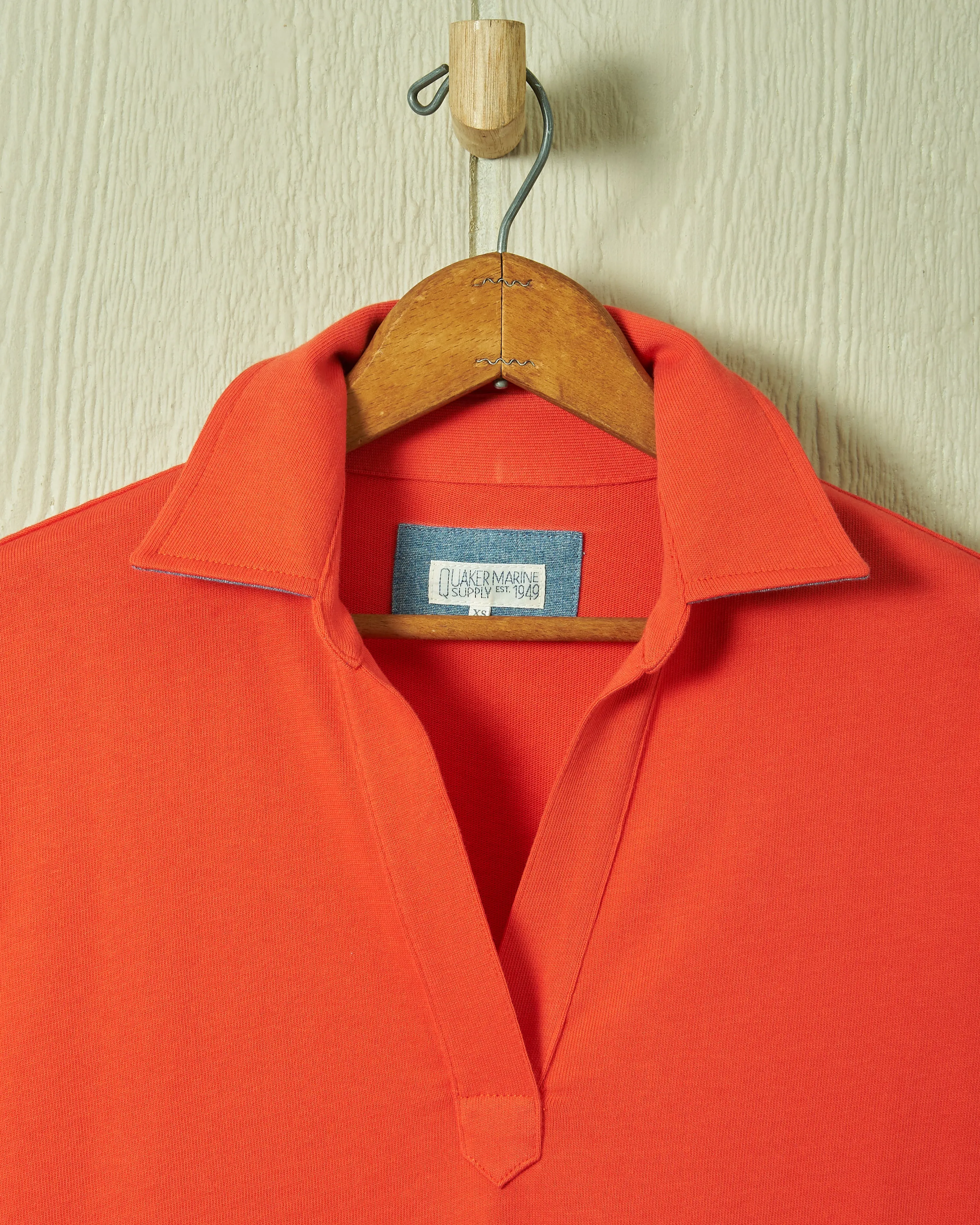 Short Sleeve Inlet Pullover in Poppy