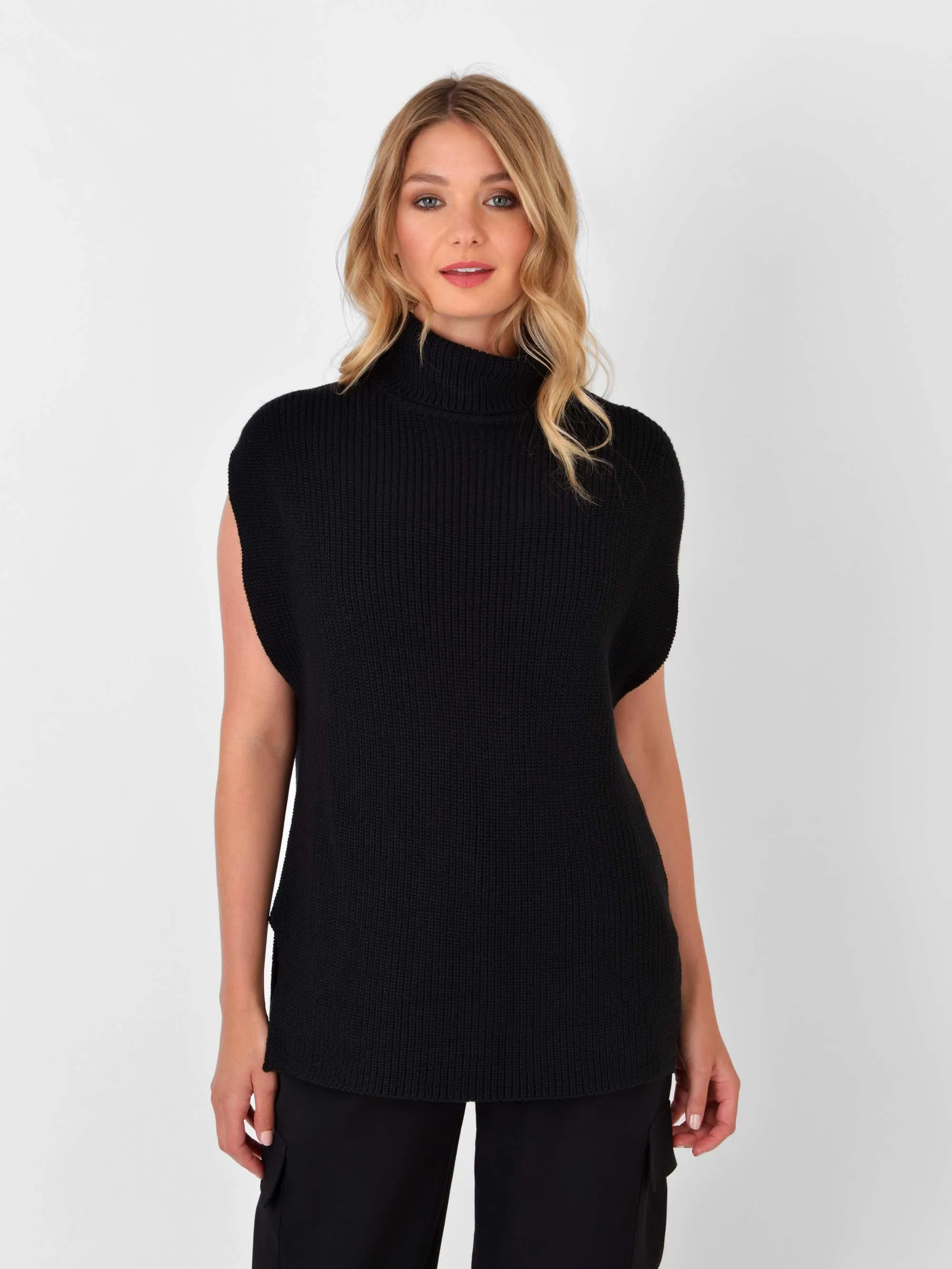 Sleeveless Knit Jumper