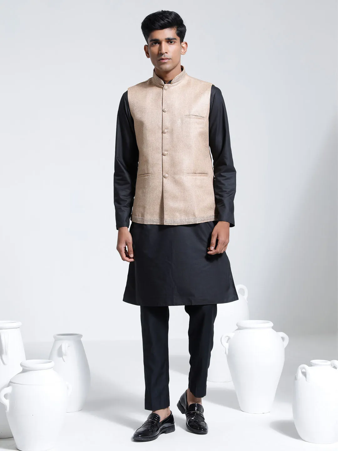 VASTRAMAY Men's Beige Jute Nehru Jacket